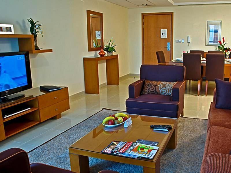 Staybridge Suites Dubai Financial Centre, An Ihg Hotel Zewnętrze zdjęcie